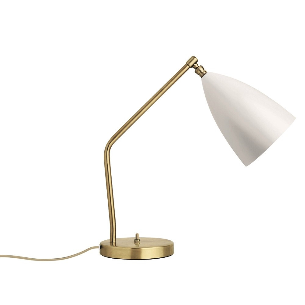 GUBI Kjøp design lampe fra GUBI Bestlite på Lampemesteren GUBI Kjøp design lampe fra GUBI Bestlite på Lampemesteren
